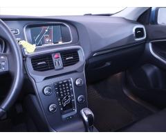 Volvo V40 2,0 D3 110kW Navi Aut.klima - 32