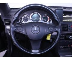 Mercedes-Benz Třídy E 3,0 350 CDI Aut. Avantgarde - 29