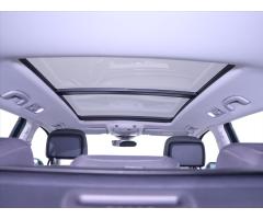 Volkswagen Passat 2,0 TDI Matrix Panorama Virtual - 34