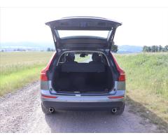 Volvo XC60 2,0 B5 AWD Aut. Momentum Pro - 9