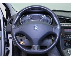 Peugeot 5008 2,0 HDi 120kW Aut. Pano 7-Míst - 19