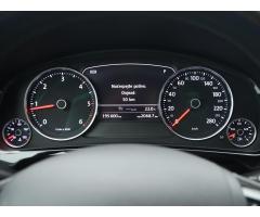 Volkswagen Touareg 3,0 TDI V6 193kW Aut. CZ DPH - 23