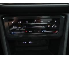 Volkswagen Tiguan 2,0 TDI LED Panorama 1.Maj DPH - 26