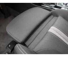 BMW X1 2,0 18d Automat CZ Sport-Line - 35