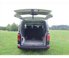 Volkswagen Transporter 2,0 TDI DSG LONG 5-Míst Klima - 9