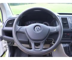 Volkswagen Transporter 2,0 TDI DSG LONG 5-Míst Klima - 18