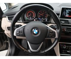 BMW Řada 2 2,0 218d LUXURY LINE - 22