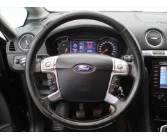 Ford S-MAX 2,0 TDCi Convers+ Navi 7-Míst - 19