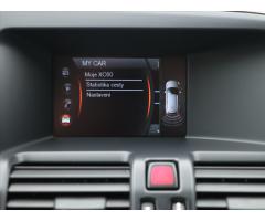 Volvo XC60 2,4 D5 158kW Aut. AWD Xenon - 26