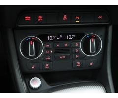 Audi Q3 1,4 TFSI 110kW Design Xenon Navi - 26