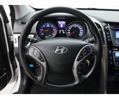 Hyundai i30 1,6 CRDi 81kW CZ Trikolor - 19