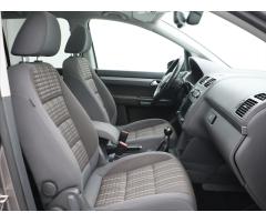 Volkswagen Touran 2,0 TDI 103kW CROSS  Panorama - 14