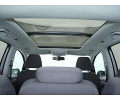 Volkswagen Touran 2,0 TDI 103kW CROSS  Panorama - 29