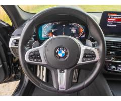BMW Řada 5 3,0 d xDrive M-paket Panorama H/K - 31