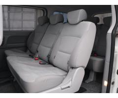 Hyundai H 1 2,5 CRDi 85kW Klima Navi 8Míst - 16