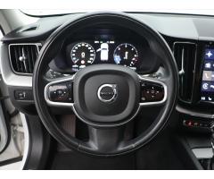 Volvo XC60 2,0 B5 173kW AWD Inscription - 22