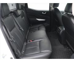 Nissan Navara 2,3 dCi 140 kW 4x4 Aut. Tekna - 15