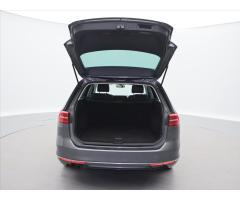 Volkswagen Passat 2,0 TDI 4Motion DSG Highline - 9