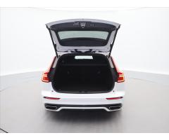 Volvo V60 2,0 T8 AWD Recharge R-Design Auto - 9