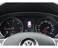 Volkswagen Passat 2,0 TDI 4Motion DSG Highline - 21