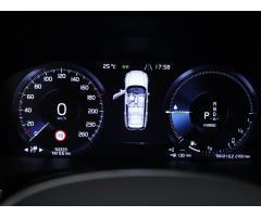 Volvo V60 2,0 T8 AWD Recharge R-Design Auto - 21