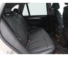 BMW X5 3,0 30d xDrive LED Navi CZ - 16