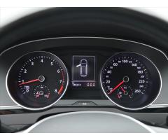 Volkswagen Passat 1,4 TSI 110kW Comfortline Navi - 21