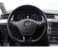 Volkswagen Passat 2,0 TDI 140kW DSG Virtual Panorama - 20