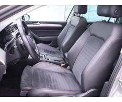 Volkswagen Passat 2,0 TDI 110kW DSG Highline - 13