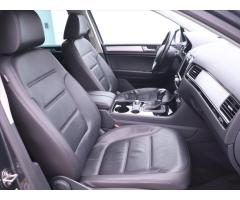 Volkswagen Touareg 3,0 TDI 180kW 4x4 DSG Tažné - 15