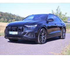 Audi Q3 S tronic DSG Zlevněno o 22 000 Kč