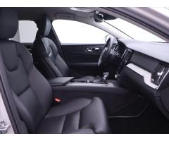 Volvo V60 2,0 D4 Inscription CZ 1Maj DPH - 16