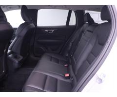 Volvo V60 2,0 D4 Inscription CZ 1Maj DPH - 18