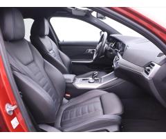 BMW Řada 3 3,0 330d Steptronic M Sport DPH - 14