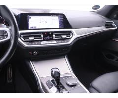 BMW Řada 3 3,0 330d Steptronic M Sport DPH - 25