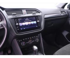 Volkswagen Tiguan Allspace 2,0 TDI 176kW R-Line 4M DSG CZ - 27