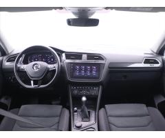 Volkswagen Tiguan 2,0 TSI 162kW DSG 4M Highline - 44