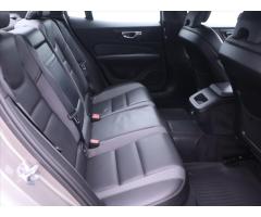 Volvo S60 2,0 T5 Aut. CZ Inscription - 16