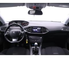 Peugeot 308 1,6 HDI CZ Allure LED Tažné - 29