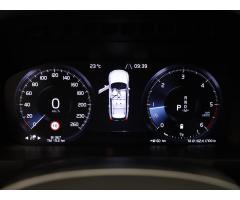 Volvo XC90 2,0 B5 AWD CZ Inscription DPH - 22