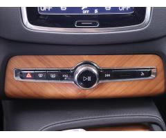 Volvo XC90 2,0 B5 AWD CZ Inscription DPH - 29