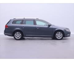 Volkswagen Passat 2,0 TDI 130kW 4x4 DSG Highline - 8