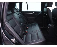 Volkswagen Tiguan 2,0 TDI 4Motion DSG R-Line - 15