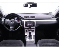 Volkswagen Passat 2,0 TDI 130kW 4x4 DSG Highline - 29