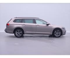 Volkswagen Passat 2,0 TDI 140kW DSG R-Line ACC - 8