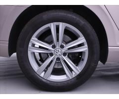 Volkswagen Passat 2,0 TDI 140kW DSG R-Line ACC - 35