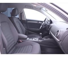 Audi A3 1,6 TDI Sportback Xenon Serv.k - 14