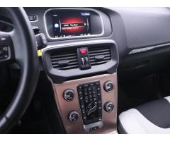 Volvo V40 2,0 D2 88kW Cross Country Navi - 24