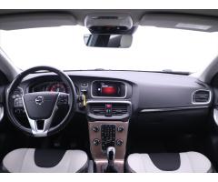 Volvo V40 2,0 D2 88kW Cross Country Navi - 31