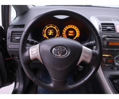 Toyota Auris 2,0 D4-D 93kW Aut.klima Xenon - 19